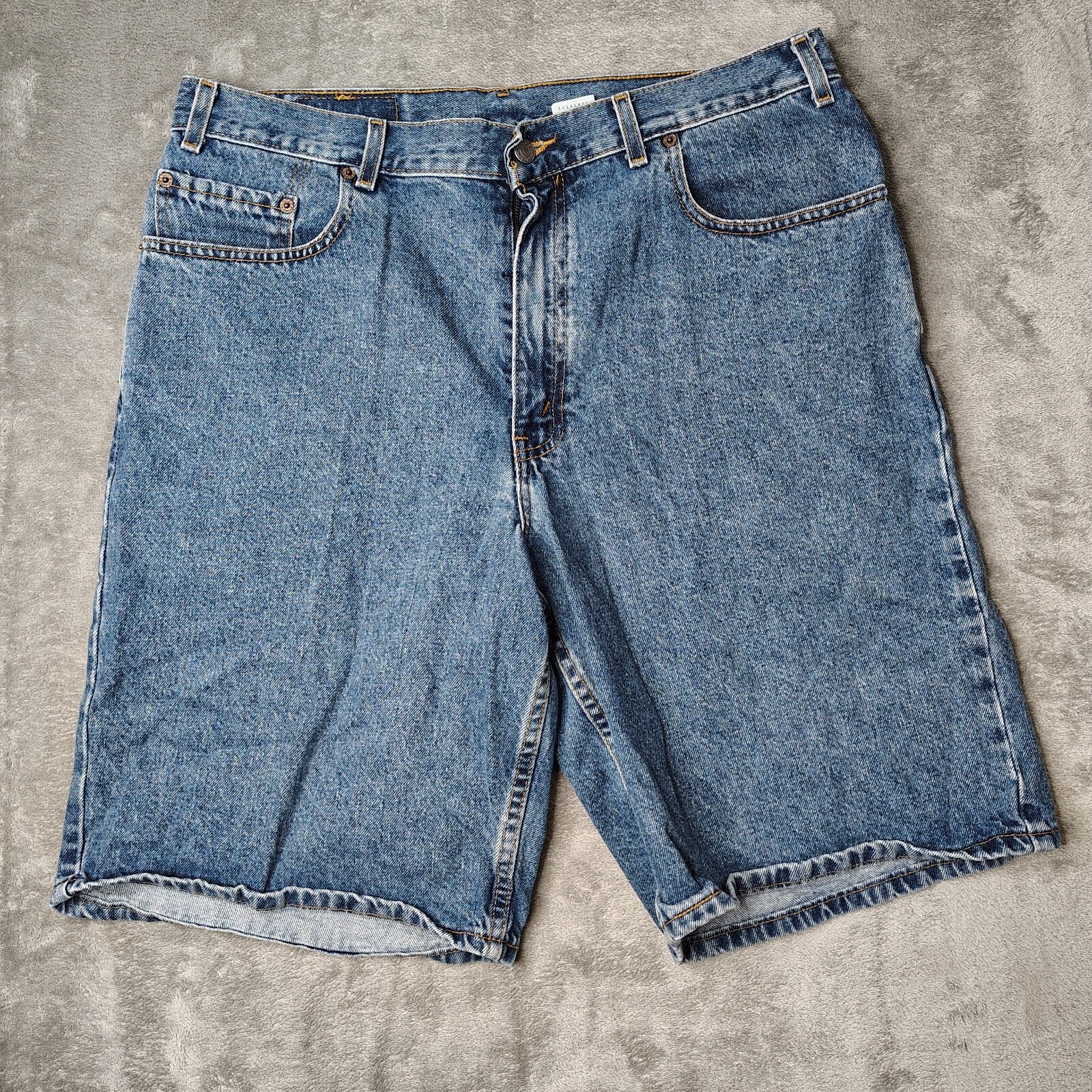 Vintage Levi's 560 Jean Shorts Men's 36 Loose Fit Medium Wash Denim Baggy Y2k